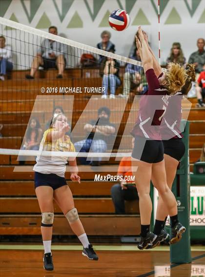 Thumbnail 2 in Sutter vs. West Valley (CIF NS Final) photogallery.