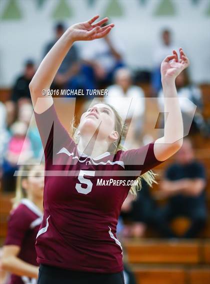 Thumbnail 1 in Sutter vs. West Valley (CIF NS Final) photogallery.