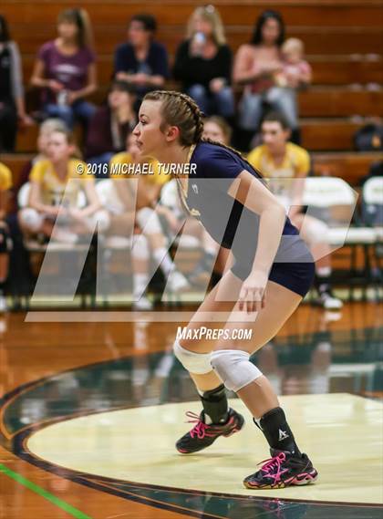 Thumbnail 1 in Sutter vs. West Valley (CIF NS Final) photogallery.