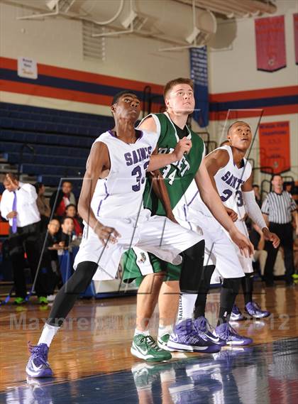 Thumbnail 2 in Ribet Academy vs St. Anthony's (Tarkanian Classic) photogallery.