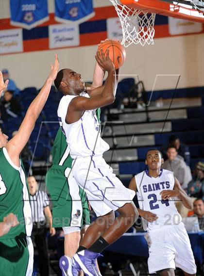 Thumbnail 3 in Ribet Academy vs St. Anthony's (Tarkanian Classic) photogallery.