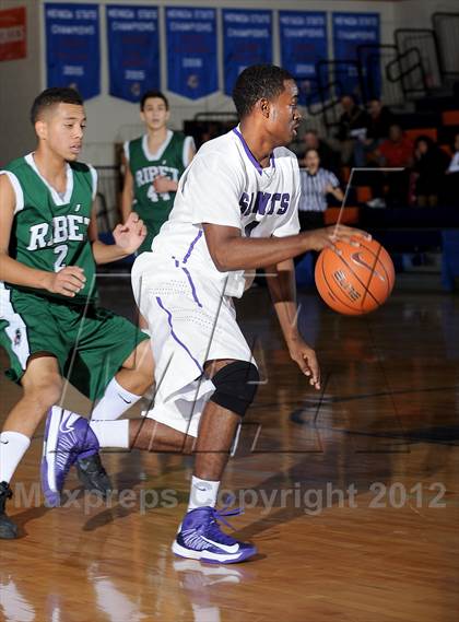 Thumbnail 1 in Ribet Academy vs St. Anthony's (Tarkanian Classic) photogallery.