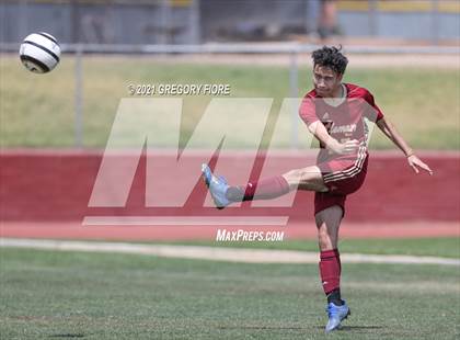 Thumbnail 1 in Notre Dame (SO) @ Bishop Alemany photogallery.