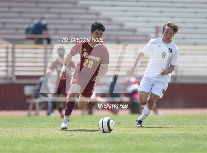 Thumbnail 1 in Notre Dame (SO) @ Bishop Alemany photogallery.