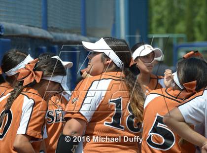 Thumbnail 2 in Selma vs. Mission Oak (CIF Central Section Division IV Final) photogallery.
