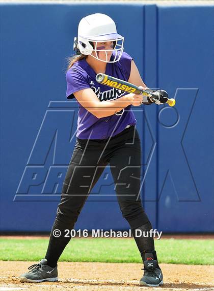 Thumbnail 1 in Selma vs. Mission Oak (CIF Central Section Division IV Final) photogallery.