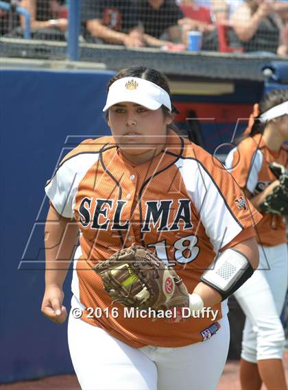 Thumbnail 1 in Selma vs. Mission Oak (CIF Central Section Division IV Final) photogallery.