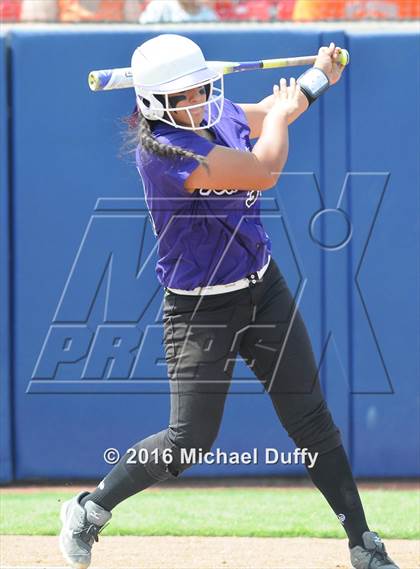 Thumbnail 2 in Selma vs. Mission Oak (CIF Central Section Division IV Final) photogallery.