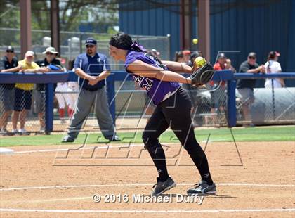 Thumbnail 2 in Selma vs. Mission Oak (CIF Central Section Division IV Final) photogallery.