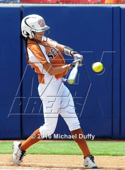 Thumbnail 1 in Selma vs. Mission Oak (CIF Central Section Division IV Final) photogallery.