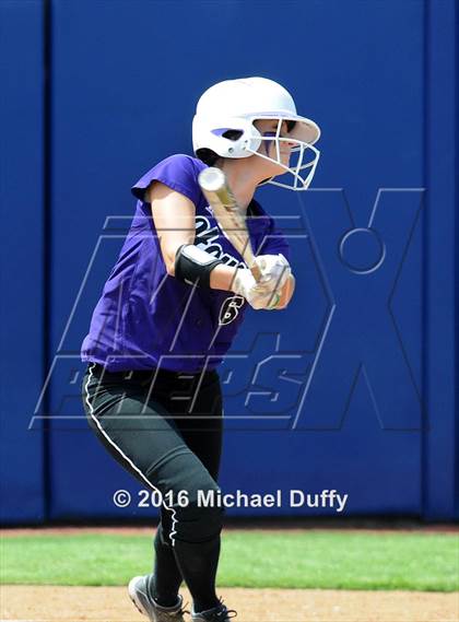 Thumbnail 3 in Selma vs. Mission Oak (CIF Central Section Division IV Final) photogallery.