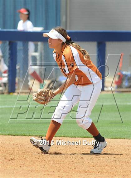 Thumbnail 1 in Selma vs. Mission Oak (CIF Central Section Division IV Final) photogallery.