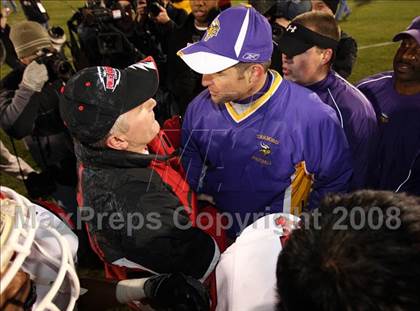 Thumbnail 3 in Tarboro vs. Newton-Conover (NCHSAA 2-A Football Final) photogallery.