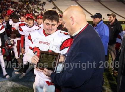 Thumbnail 1 in Tarboro vs. Newton-Conover (NCHSAA 2-A Football Final) photogallery.