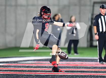 Thumbnail 3 in Norman @ Union (OSSAA 6A-1 Round 1) photogallery.