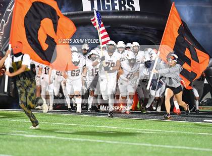 Thumbnail 3 in Norman @ Union (OSSAA 6A-1 Round 1) photogallery.