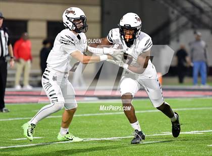 Thumbnail 2 in Norman @ Union (OSSAA 6A-1 Round 1) photogallery.
