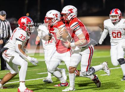 Thumbnail 2 in Tonganoxie vs. Bishop Miege (KSHSAA 4A Sub-State) photogallery.
