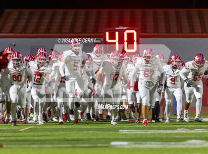 Thumbnail 2 in Tonganoxie vs. Bishop Miege (KSHSAA 4A Sub-State) photogallery.