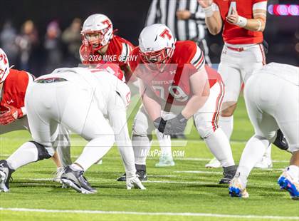 Thumbnail 3 in Tonganoxie vs. Bishop Miege (KSHSAA 4A Sub-State) photogallery.