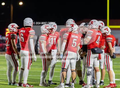 Thumbnail 2 in Tonganoxie vs. Bishop Miege (KSHSAA 4A Sub-State) photogallery.