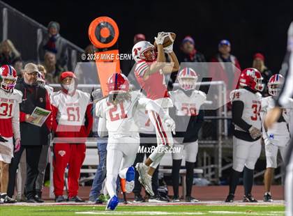 Thumbnail 2 in Tonganoxie vs. Bishop Miege (KSHSAA 4A Sub-State) photogallery.