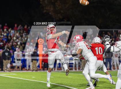 Thumbnail 3 in Tonganoxie vs. Bishop Miege (KSHSAA 4A Sub-State) photogallery.