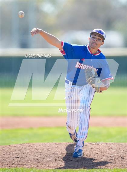 Thumbnail 3 in Ponderosa vs. Christian Brothers photogallery.