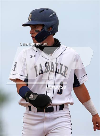 Thumbnail 1 in North Allegheny vs. La Salle College (PIAA 6A Championship) photogallery.