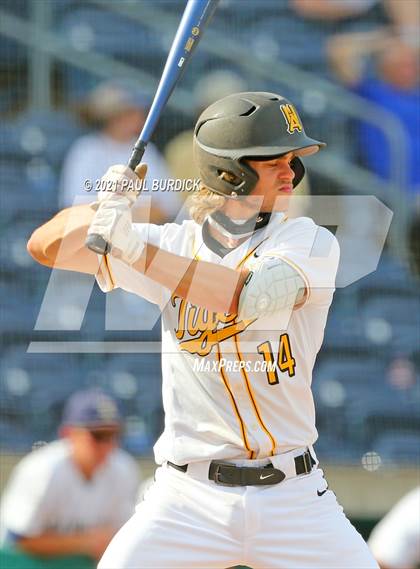 Thumbnail 1 in North Allegheny vs. La Salle College (PIAA 6A Championship) photogallery.