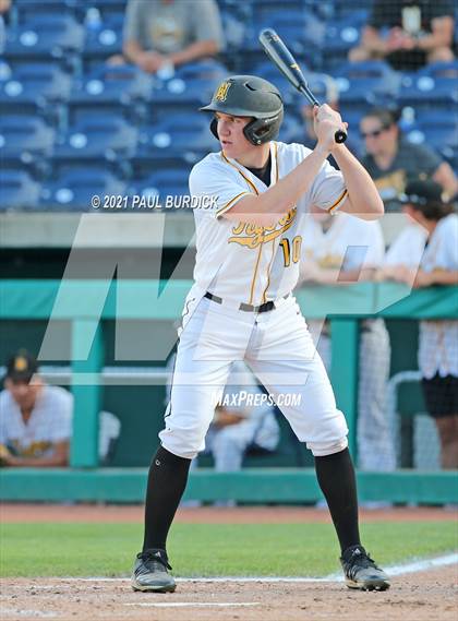 Thumbnail 3 in North Allegheny vs. La Salle College (PIAA 6A Championship) photogallery.