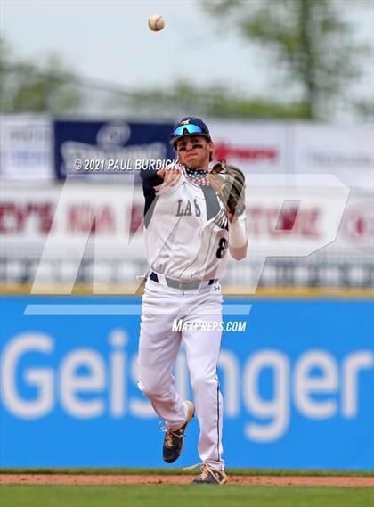 Thumbnail 3 in North Allegheny vs. La Salle College (PIAA 6A Championship) photogallery.