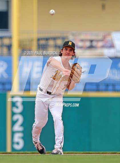 Thumbnail 1 in North Allegheny vs. La Salle College (PIAA 6A Championship) photogallery.