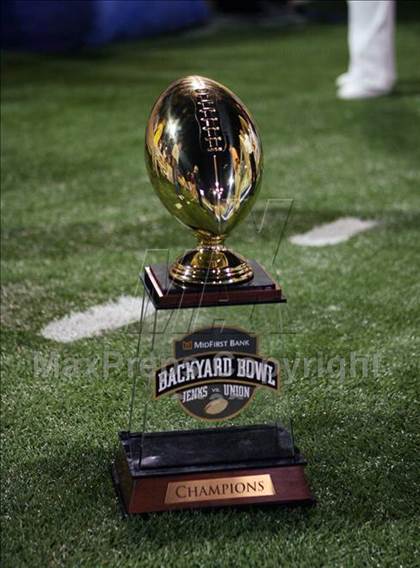 Thumbnail 1 in Union vs. Jenks (Backyard Bowl) photogallery.