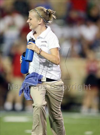 Thumbnail 3 in Union vs. Jenks (Backyard Bowl) photogallery.