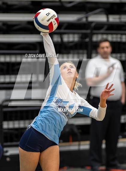 Thumbnail 1 in Salem Hills vs. West Jordan (UHSAA 5A Second Round) photogallery.