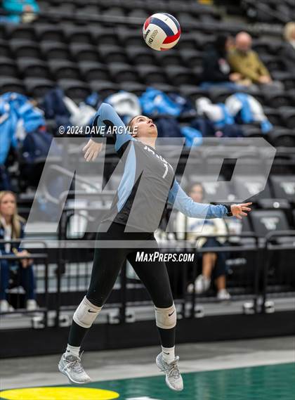 Thumbnail 3 in Salem Hills vs. West Jordan (UHSAA 5A Second Round) photogallery.