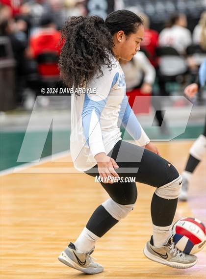 Thumbnail 2 in Salem Hills vs. West Jordan (UHSAA 5A Second Round) photogallery.