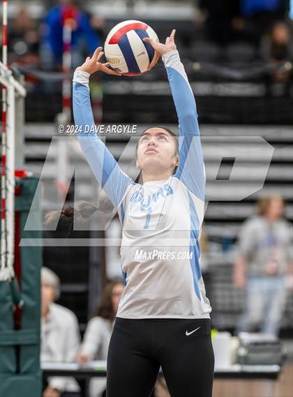 Thumbnail 2 in Salem Hills vs. West Jordan (UHSAA 5A Second Round) photogallery.