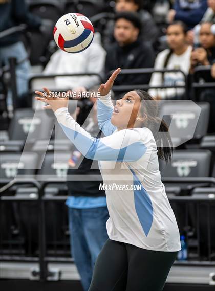 Thumbnail 3 in Salem Hills vs. West Jordan (UHSAA 5A Second Round) photogallery.