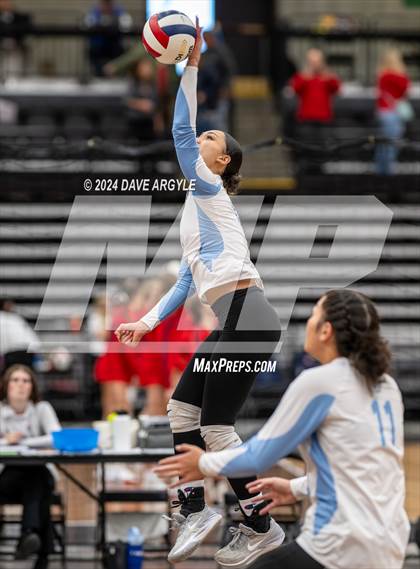Thumbnail 3 in Salem Hills vs. West Jordan (UHSAA 5A Second Round) photogallery.