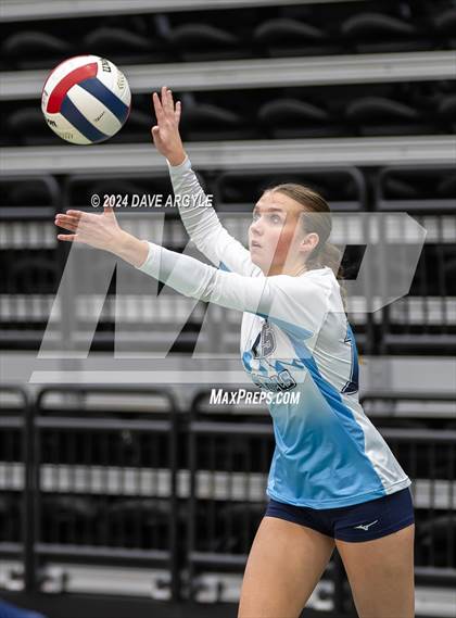 Thumbnail 1 in Salem Hills vs. West Jordan (UHSAA 5A Second Round) photogallery.