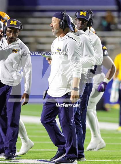 Thumbnail 3 in Guyer @ McKinney photogallery.