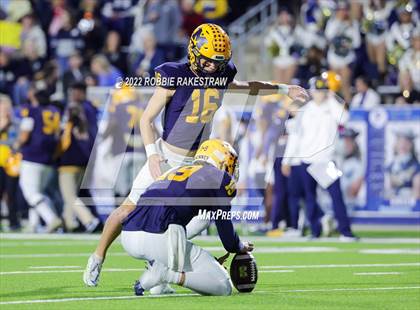 Thumbnail 3 in Guyer @ McKinney photogallery.