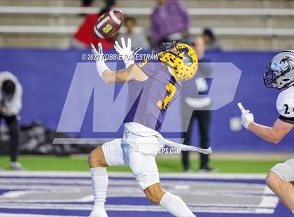 Thumbnail 1 in Guyer @ McKinney photogallery.