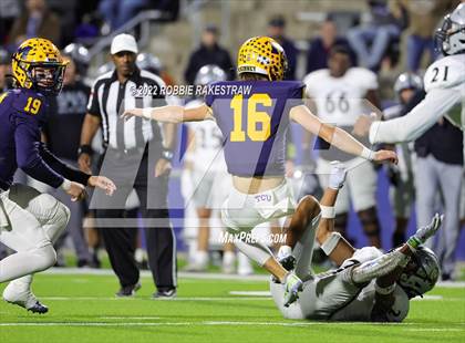 Thumbnail 1 in Guyer @ McKinney photogallery.