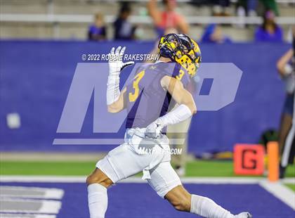 Thumbnail 3 in Guyer @ McKinney photogallery.