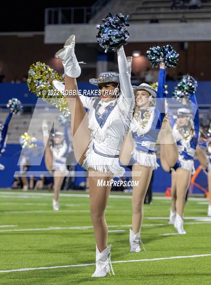 Thumbnail 3 in Guyer @ McKinney photogallery.