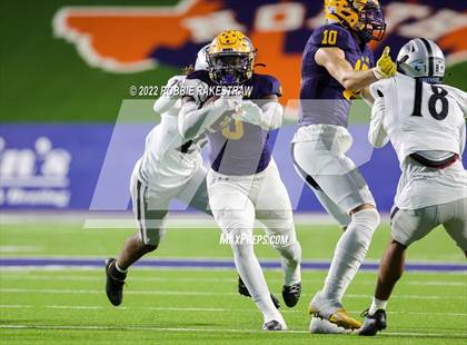 Thumbnail 1 in Guyer @ McKinney photogallery.