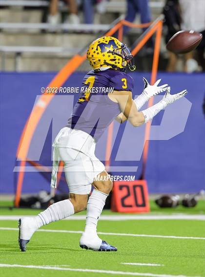 Thumbnail 1 in Guyer @ McKinney photogallery.